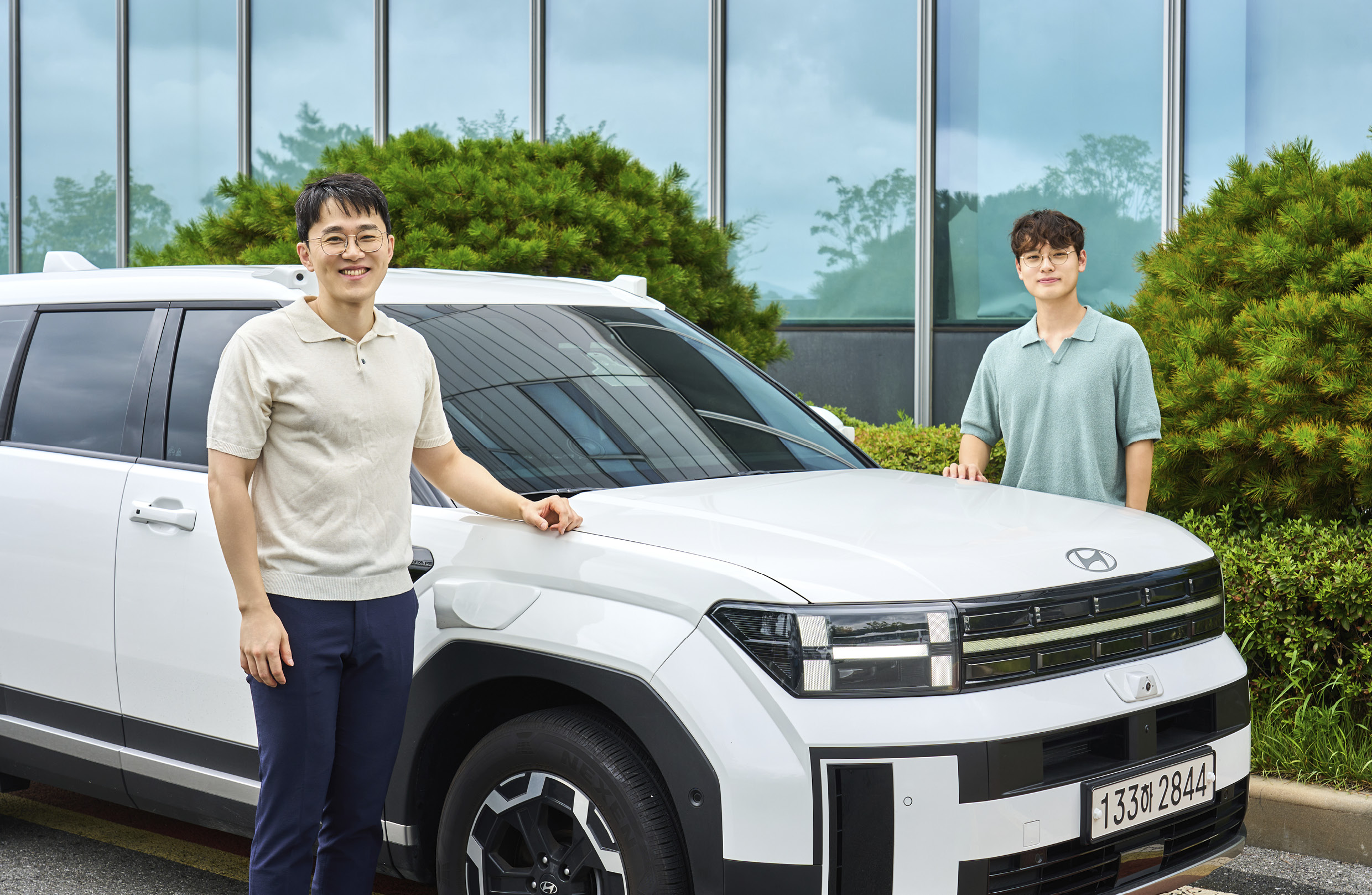 The research engineers who created Hyundai Mobis' active rear safety control system