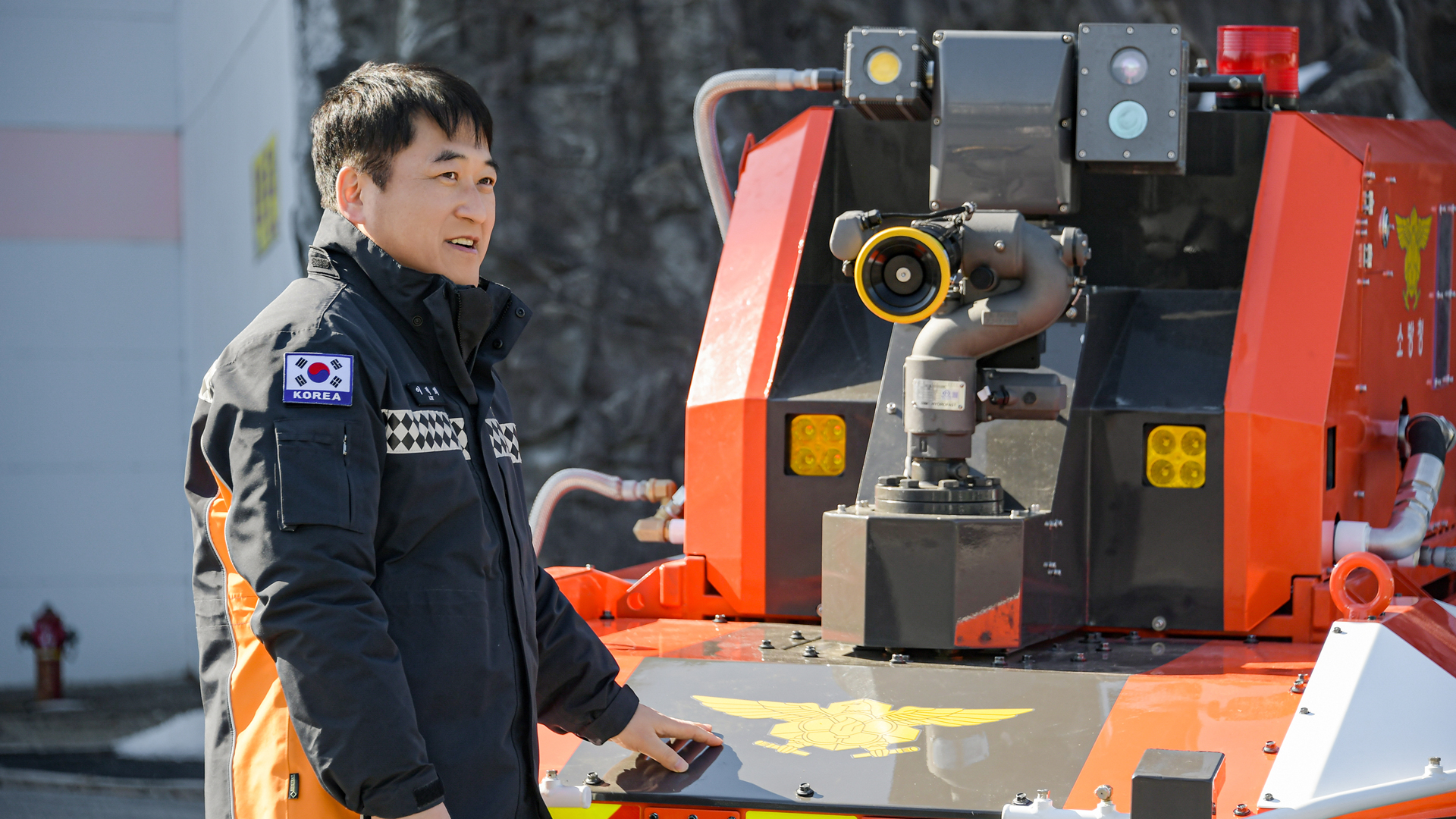 Taekhee Lee, Fire Chief