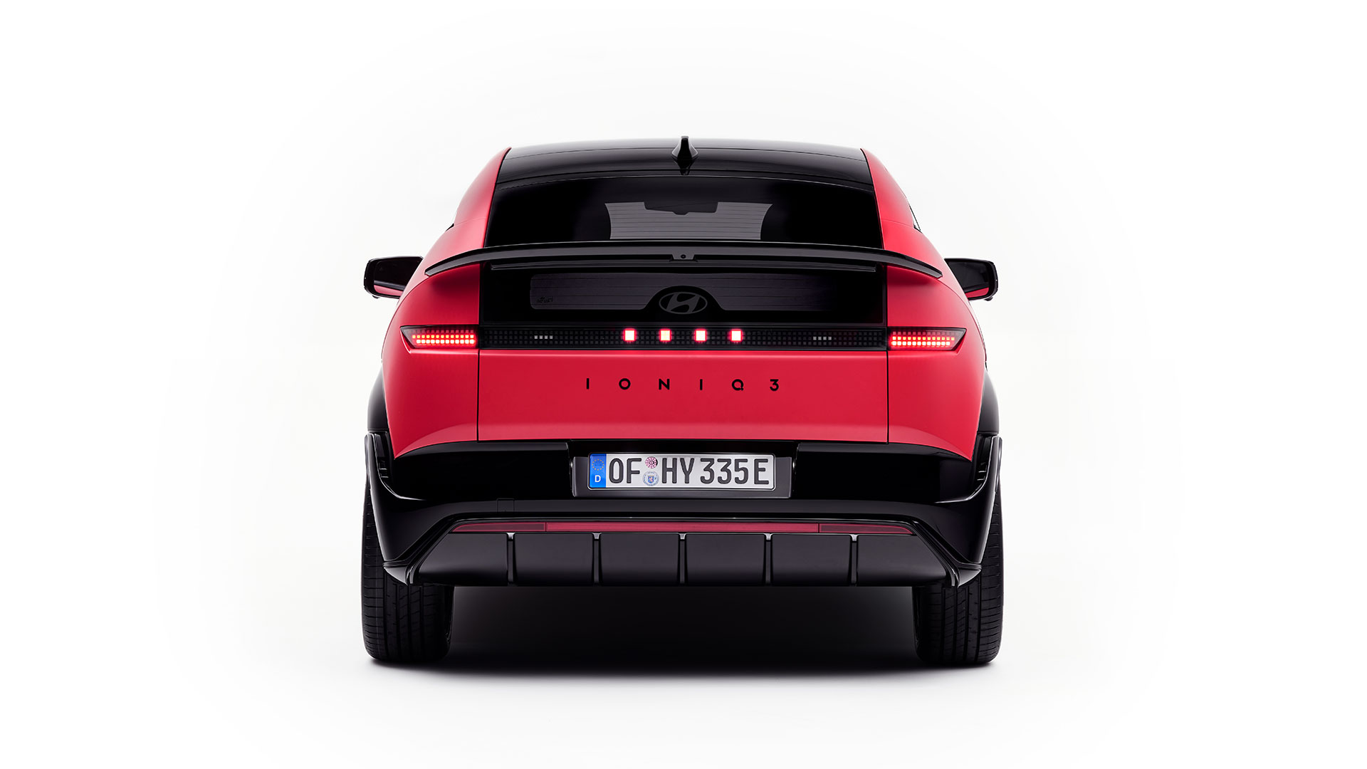 Hyundai Motor Introduces IONIQ 3: Aero Hatch Elevates EV Technology for Simple, Spacious and Intuitive Mobility (6)