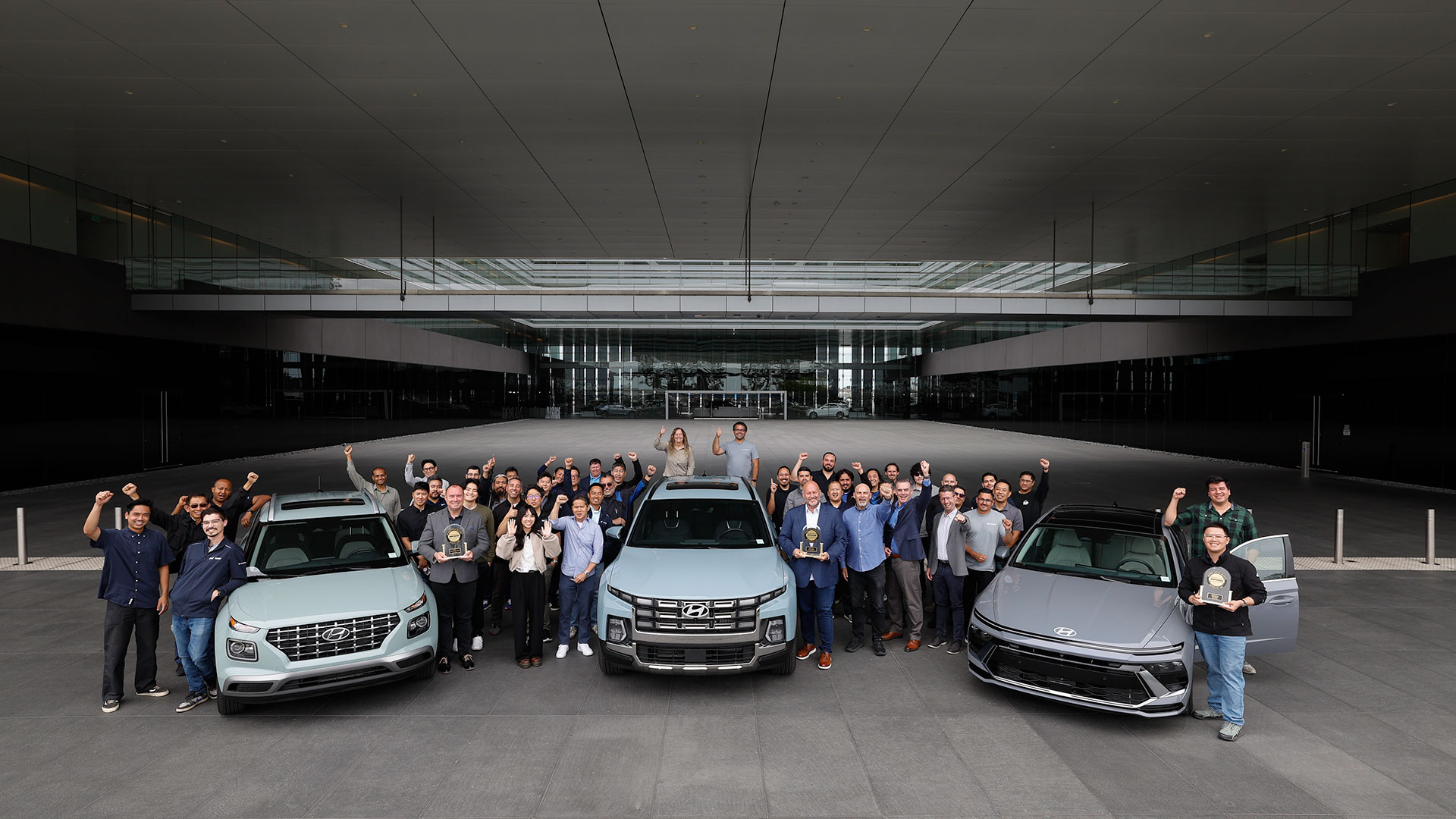 The JD Power team presents 2026 U.S. IQS trophies to Hyundai Motor North America’s Quality and Product Planning teams in Fountain Valley, Calif.,
