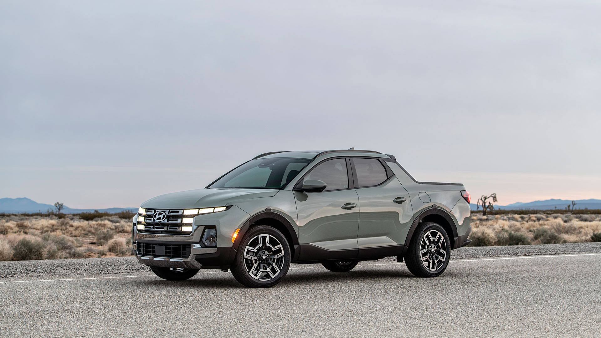 The Hyundai Santa Cruz is photographed in Mojave, Calif. on Nov. 16, 2025.