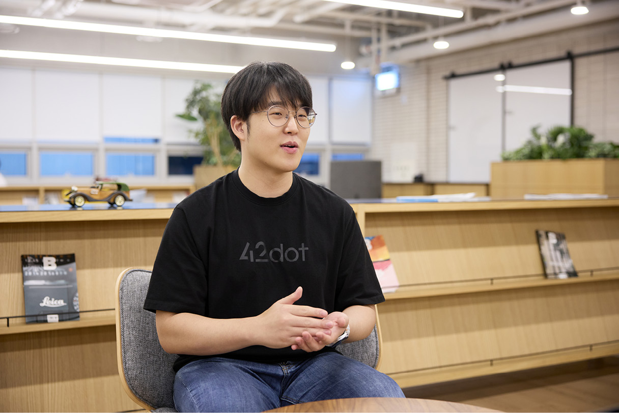 김하영 팀 리드가 질문에 답변 중인 모습