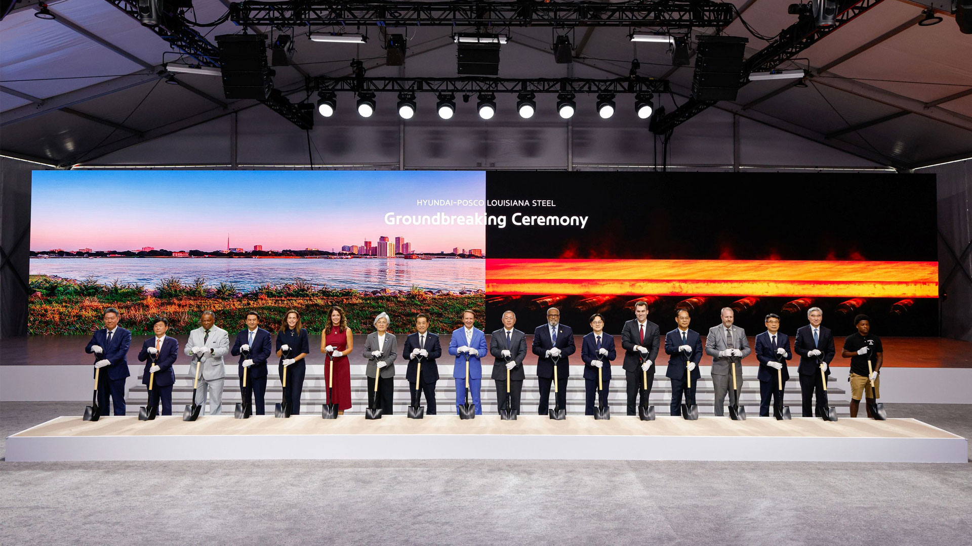 Key attendees who took part in the groundbreaking ceremony to mark the start of factory construction pose for a commemorative photo. From left: Hyundai Motor Group President Gang-hyeon Seo; POSCO Vice President Gwang-mu Kim; Donaldsonville Mayor Leroy Sullivan; Hyundai Motor Company President José Muñoz; Louisiana Secretary of Economic Development Susan Bourgeois; U.S. Representative Julia Letlow; Republic of Korea Ambassador to the United States Kyung-wha Kang; POSCO Group Chairman In-hwa Jang; Louisiana Governor Jeff Landry; Hyundai Motor Group Executive Chair Euisun Chung; U.S. Representative Troy Carter; Minister of Trade, Industry and Energy Jeong-kwan Kim; William Kimmitt, Deputy Under Secretary of Commerce for International Trade; Hyundai Steel President Bo-ryong Lee; Ascension Parish President Clint Cointment; Kia President Ho-sung Song; Hyundai Motor Group President Sung Kim; and River Parishes Community College (RPCC) student Cortaz Johnson.